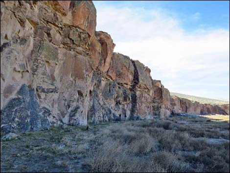 White River Narrows Road