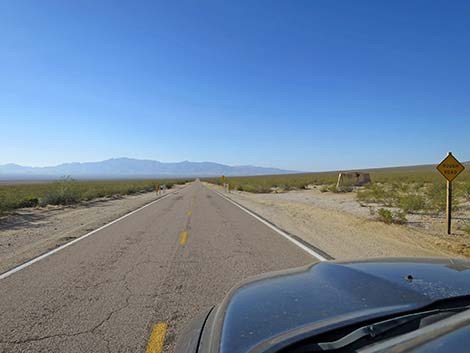 Ivanpah Road