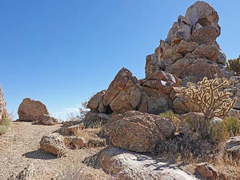 Teutonia Peak Trail