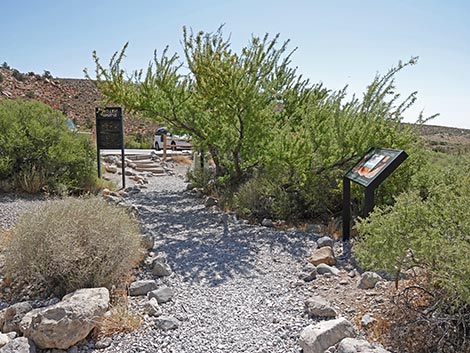 Lost Creek Trailhead