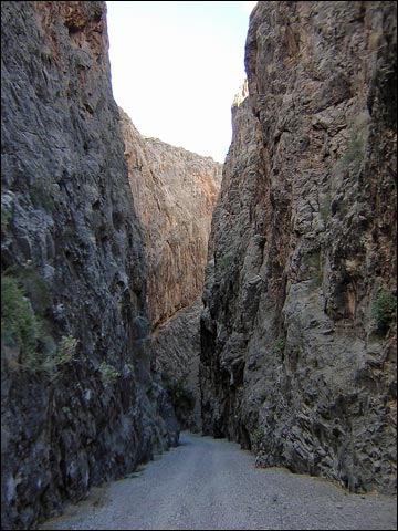 Arrow Canyon Access Road